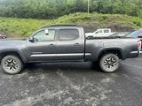 Used 2021 Toyota Tacoma TRD Off-Road image 4
