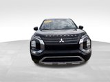 Used 2022 Mitsubishi Outlander SE image 2