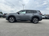 Used 2021 Nissan Rogue SV image 2