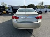 Used 2015 Chevrolet Impala LT w/ Convenience Package image 4