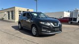 Used 2018 Nissan Rogue SV w/ Premium Package image 2