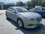 Used 2015 Hyundai Sonata SE w/ Option Group 02 image 3