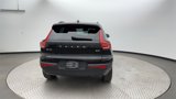 Certified 2023 Volvo XC40 B5 Plus image 3