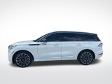 Used 2020 Lincoln Aviator Black Label w/ Class IV Trailer Tow Package image 5