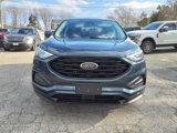 Used 2024 Ford Edge SE w/ Black Appearance Package image 2