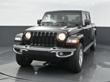 Used 2022 Jeep Gladiator Sport image 3