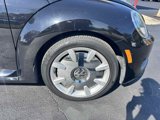 Used 2013 Volkswagen Beetle 2.5 Fender image 2