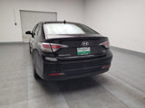Used 2017 Hyundai Sonata Limited image 6
