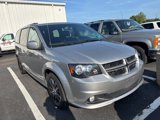 Used 2018 Dodge Grand Caravan GT image 3