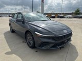 Used 2024 Hyundai Elantra SEL image 3