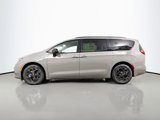 New 2025 Chrysler Pacifica Premium image 4