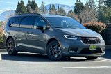 New 2025 Chrysler Pacifica Select image 2