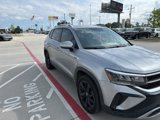 Used 2022 Volkswagen Taos SE image 4