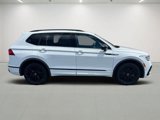 Used 2022 Volkswagen Tiguan SE R-Line image 4
