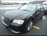 Used 2017 Chrysler 300 Limited image 2