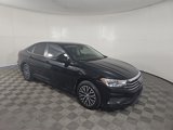 Used 2021 Volkswagen Jetta SE image 2
