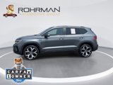 Used 2022 Volkswagen Taos SEL w/ Panoramic Sunroof Package image 5
