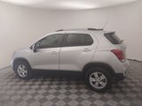 Used 2022 Chevrolet Trax LT w/ LT Convenience Package image 4