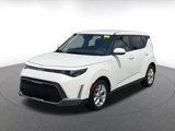 Used 2023 Kia Soul LX w/ LX Technology Package image 4
