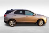 Used 2019 Chevrolet Equinox LT image 3