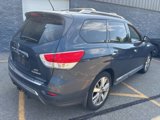 Used 2016 Nissan Pathfinder Platinum image 2