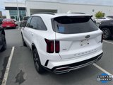 Used 2021 Kia Sorento EX w/ Panoramic Sunroof Package image 4
