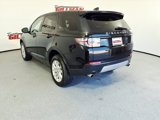 Used 2017 Land Rover Discovery Sport HSE image 4