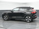 Used 2023 Volvo XC40 B4 Ultimate image 5