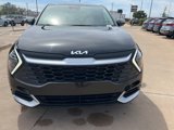 Used 2024 Kia Sportage LX image 2