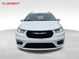 Used 2022 Chrysler Pacifica Touring-L image 2
