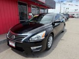 Used 2014 Nissan Altima 2.5 S image 2