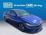 Used 2025 Hyundai Elantra Limited image 6