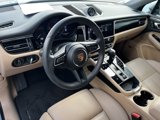 Used 2024 Porsche Macan image 4