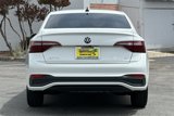 Used 2024 Volkswagen Jetta SE w/ Panoramic Sunroof Package image 5