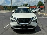 Used 2021 Nissan Rogue SV image 3