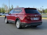 Certified 2019 Volkswagen Tiguan SE w/ Panoramic Sunroof Package image 4