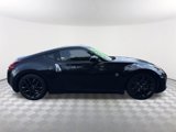 Used 2016 Nissan 370Z Coupe image 4