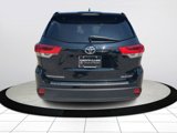 Used 2019 Toyota Highlander XLE image 4