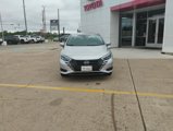 Used 2025 Nissan Versa SV image 2