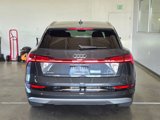Used 2022 Audi e-tron Premium Plus image 5