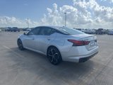 Used 2023 Nissan Altima 2.5 SR image 3