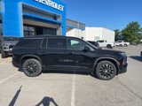 New 2025 Chevrolet Traverse LT w/ Enhanced Driving Package image 2