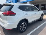 Used 2017 Nissan Rogue SL w/ SL Premium Package image 3