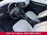 Used 2020 Volkswagen Jetta R-Line image 4