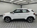 New 2025 Hyundai Venue SEL image 2