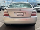 Used 2009 Ford Taurus SEL image 4
