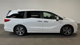 Used 2023 Honda Odyssey Touring image 2
