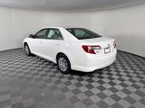 Used 2014 Toyota Camry L image 3