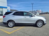 Used 2018 Chevrolet Equinox LT image 4