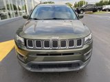 Used 2018 Jeep Compass Sport image 3